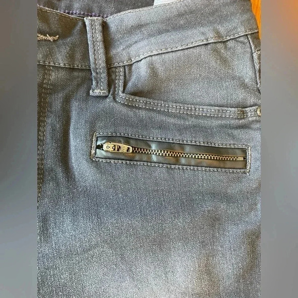 CLEARANCE Not Your Daughters Jeans 8 Gray Alina Legging EUC! Jegging Skinny 0097 - Picture 3 of 8